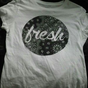 White and black "Fresh" tee