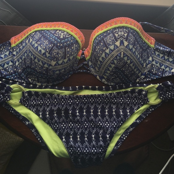 VICTORIAS SECRET bikini