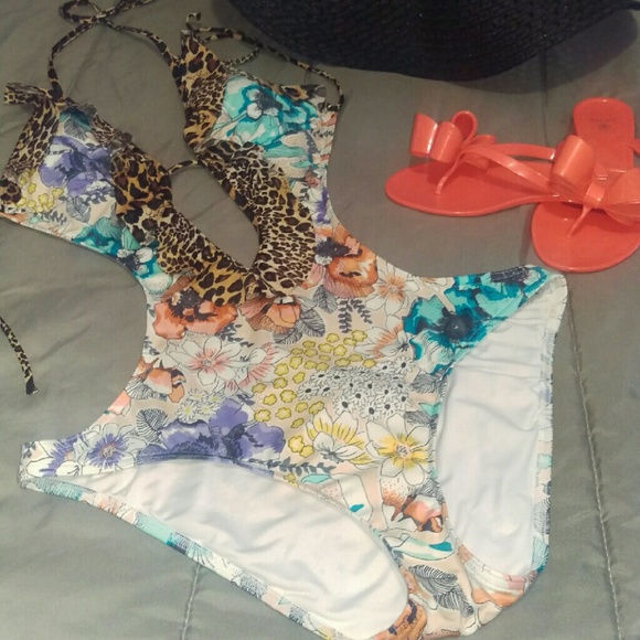 NWOT!!! Victoria's Secret swimsuit