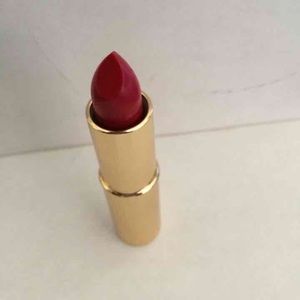 ESTEE LAUDER PURE COLOR LIPSTICK