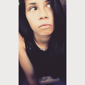 Meet your Posher, Ina