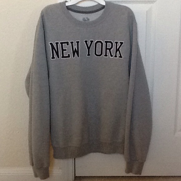 Tops - New York Sweatshirt
