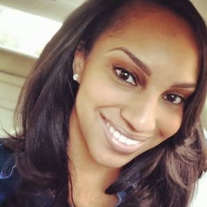 Meet your Posher, Sharnice