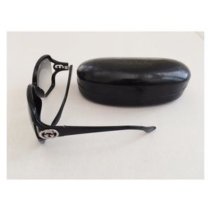 Gucci plastic frame sunglasses.