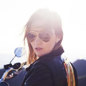 Meet your Posher, Chloë