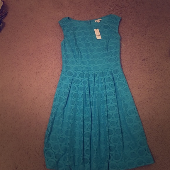 A New York and company casual aqua dress