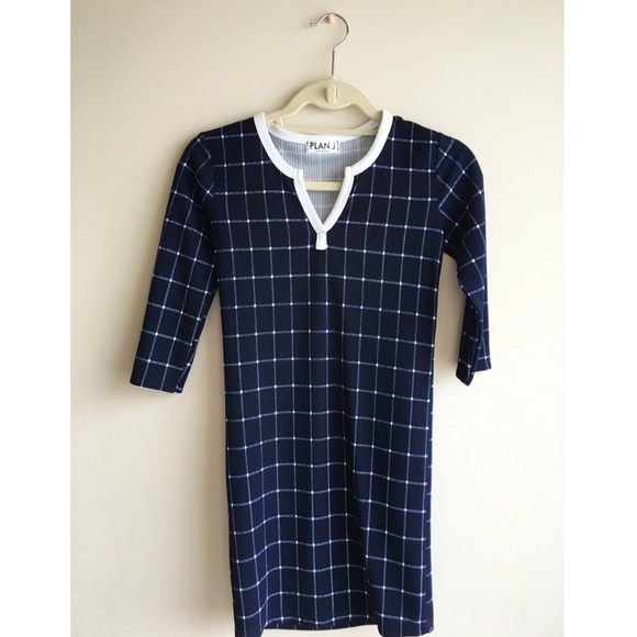 Cute grid navy dress