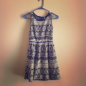 Cute Patterned Skater skirt style dress w/ zipper