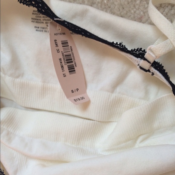 NWT Victoria secret tank with bra built in - Picture 2 of 2