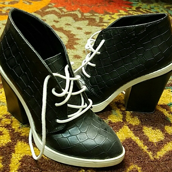 Black and white, chunky heel booties