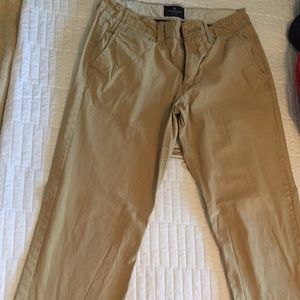 American Eagle Straight leg, flat front khaki pant