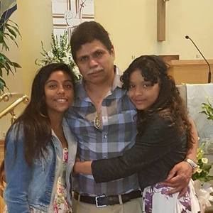 Meet your Posher, Daniela