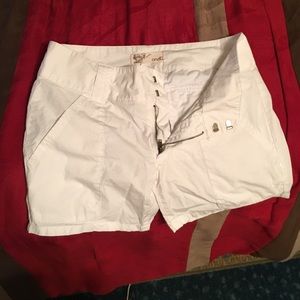 O'neill white midi shorts  size 1