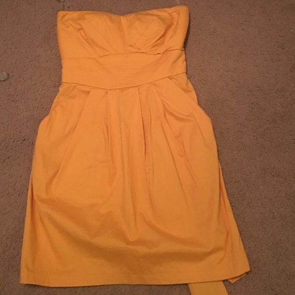 Yellow dress