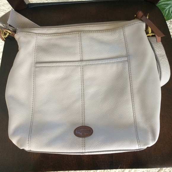 ❌SOLD❌ Fossil Morgan zip top crossbody - Picture 2 of 3