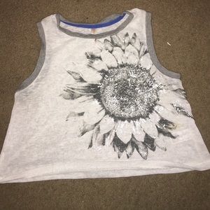 Crop top with a sunflower picture