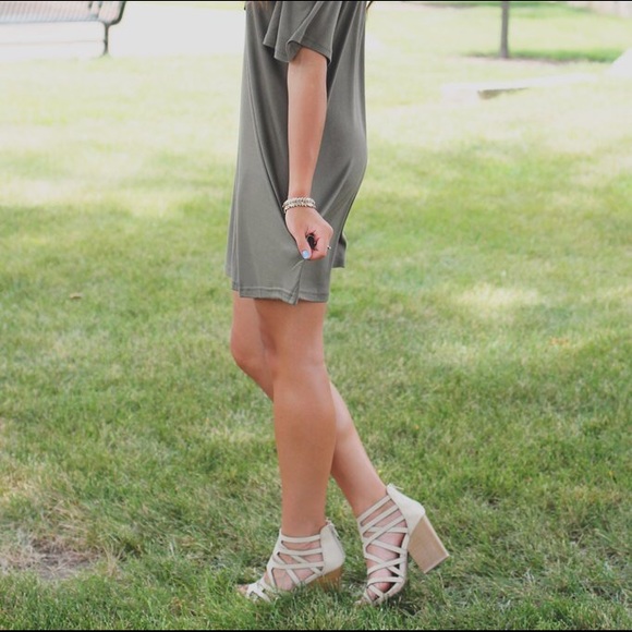 Stone Strappy Overlapping Caged Chunky Heels - Picture 4 of 4