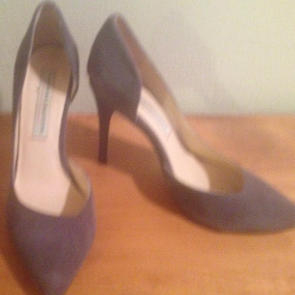 Heels - Picture 2 of 4
