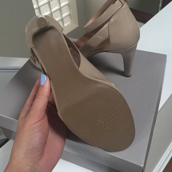 Nude Heels NWOT - Picture 3 of 4