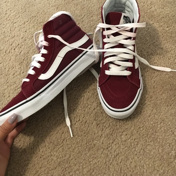 Vans - Picture 2 of 4