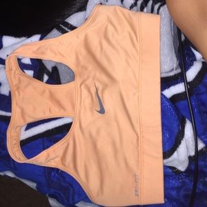 Dri fit sports bra