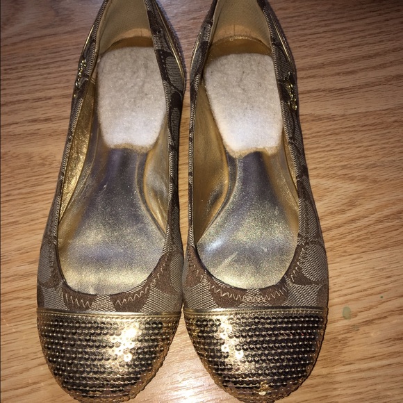 NWOT Coach flats size 5/6