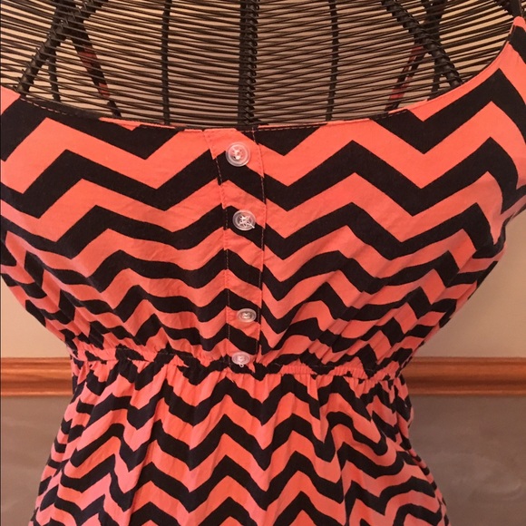 Chevron print summer mini dress large