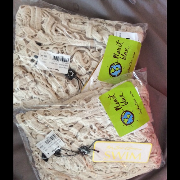 SOLD ON AKZNYC - Picture 4 of 4