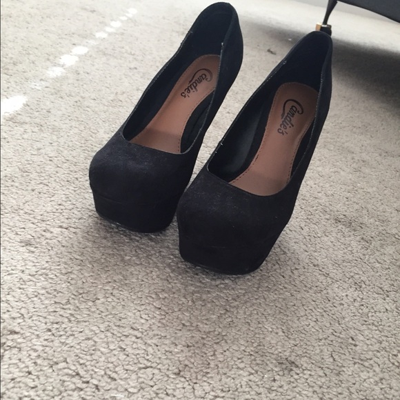 Heels - Picture 2 of 3