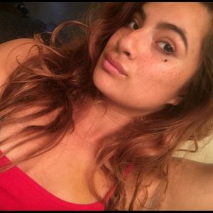 Meet your Posher, Tasha