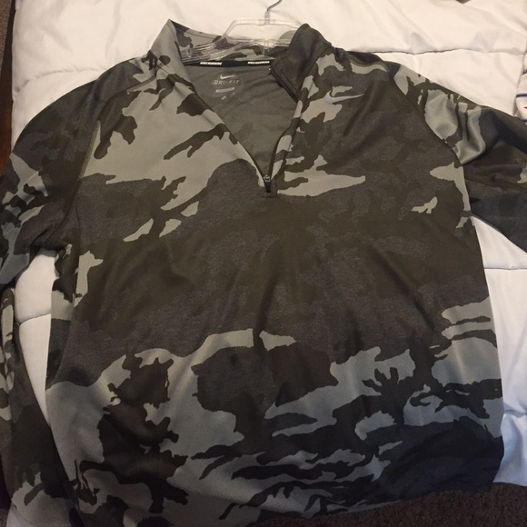 Mens Nike dri-fit running jacket