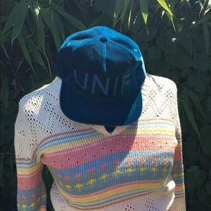 UNIF snap back -velvet and blue