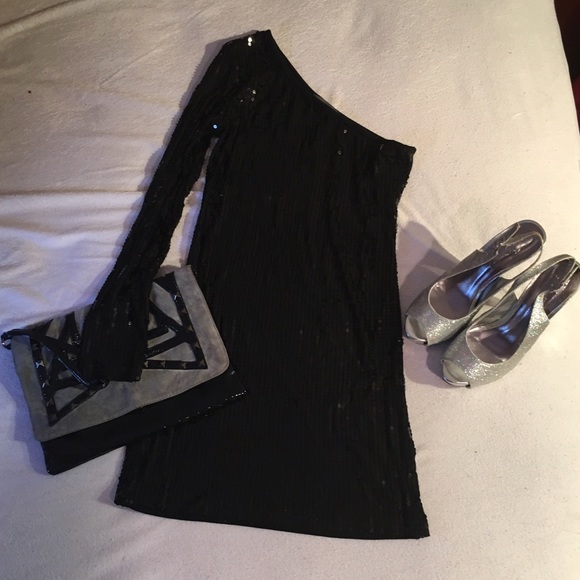 One sleeve sequin cocktail dress