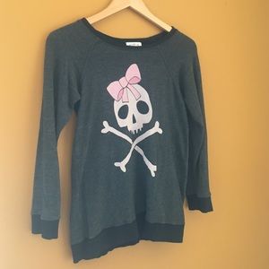 Grey 3/4 length wildfox shirt