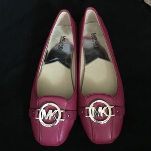 Michael Kors pink flats