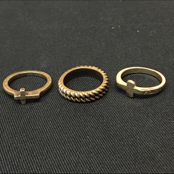 Set of 3 Gold Cross Rings - Picture 1 of 4