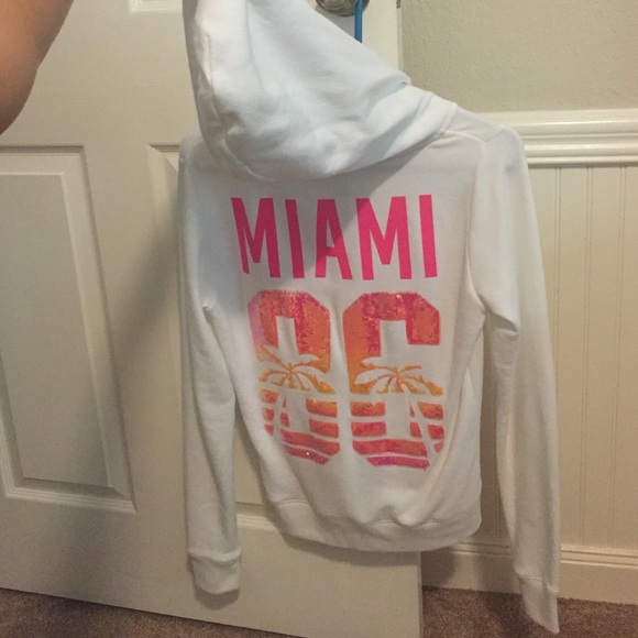 VS PINK White Jacket