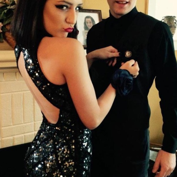 HOMECOMING DRESS, Worn once - Picture 2 of 2