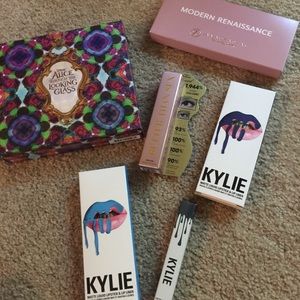 Anastasia Beverly Hills Urban Decay Bundle