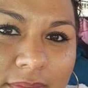 Meet your Posher, Claudia