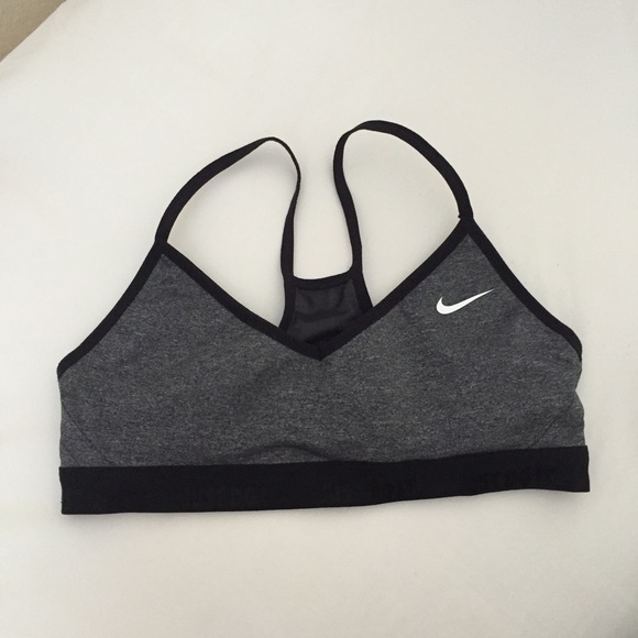 Nike Sports Bra Lightly Padded