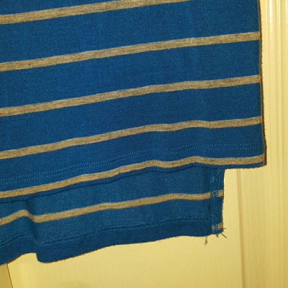 Shirt - Picture 3 of 4