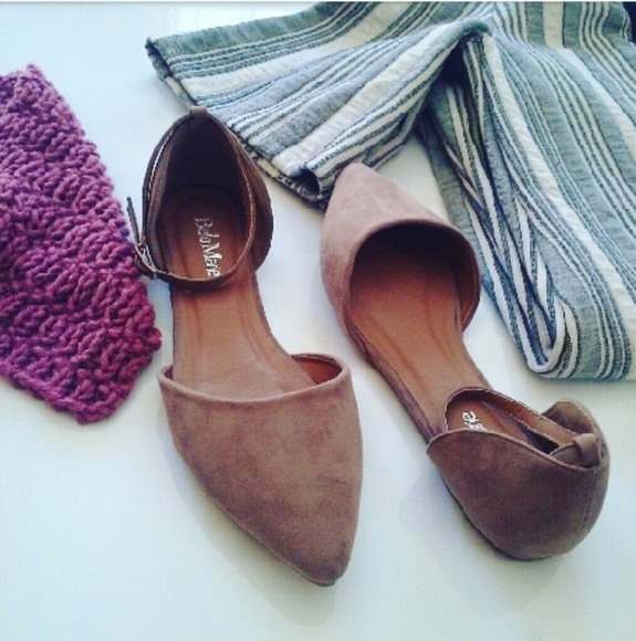 //The Chloe taupe d'orsay Flats - Picture 2 of 4