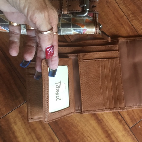 Fossil Purse And Wallet Like New - image 3