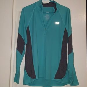 Workout long sleeve shirt