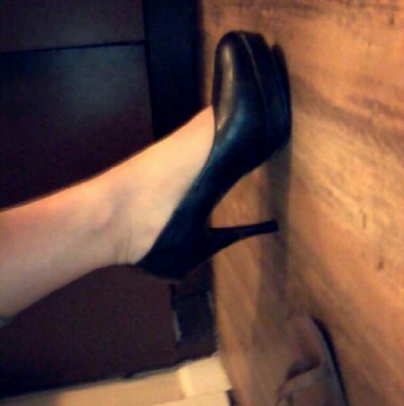 Black Onlisted Heels