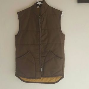 Structured vest