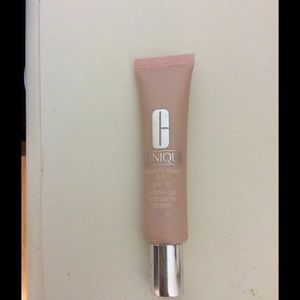 Clinique Moisture Sheer Tint in shade neutral