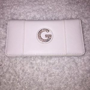 G By GUESS wallet