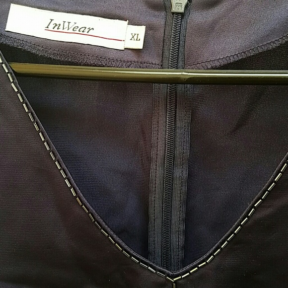 Top - Picture 2 of 2